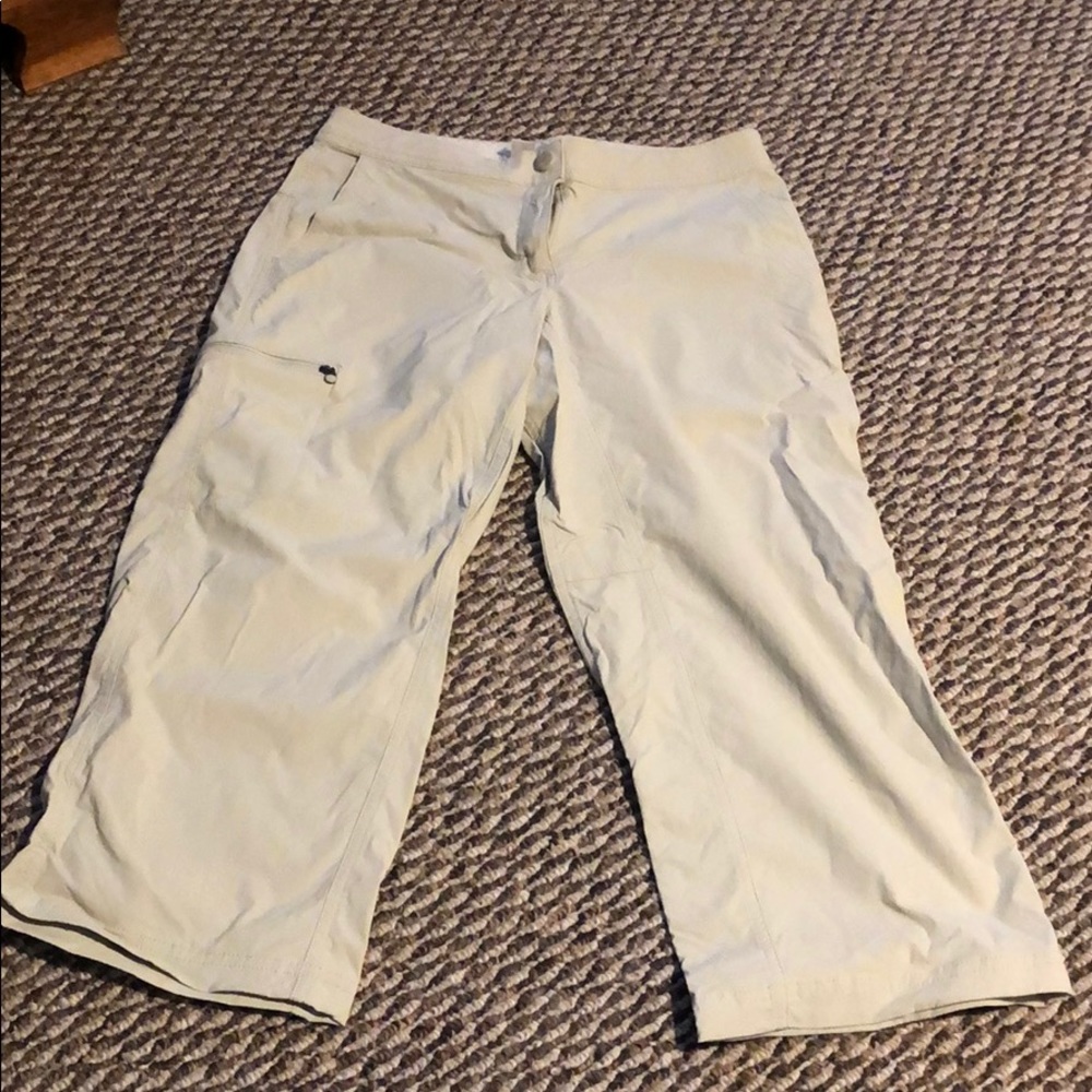 LL Bean capri pants
